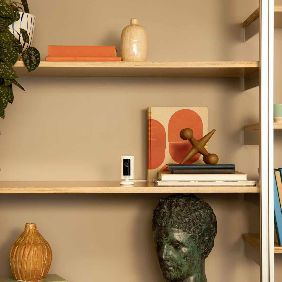 13 Piece Alarm 2.0 Full Home Kit with Siren, Indoor Camera and Video Doorbell